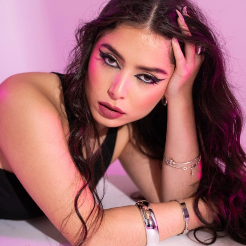 Tia Lautier — Wondering What You Can Do